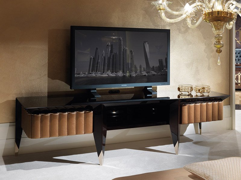 Turri Orion TV cabinet в интерьере