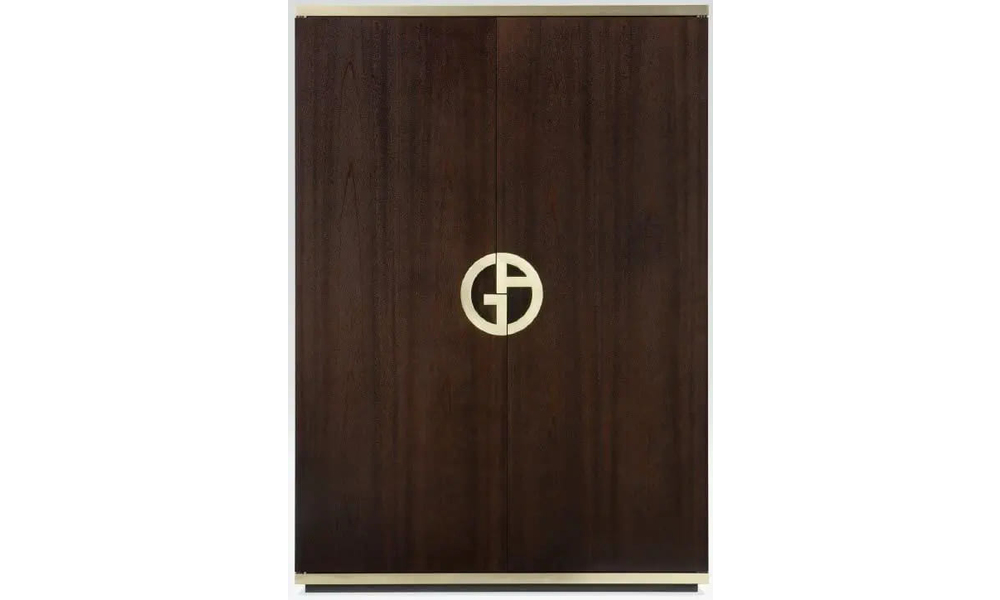 Armani D'Alambert closet