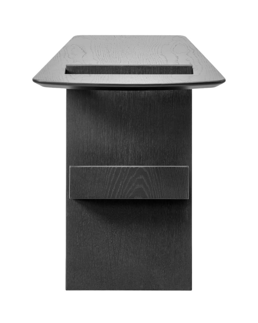 Fredericia Furniture The Risom Newspaper Box в интерьере