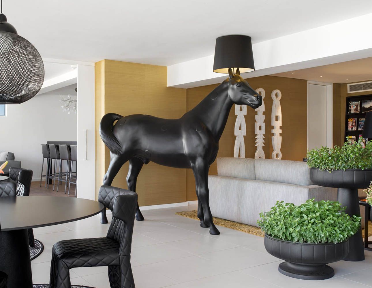 Moooi Horse floor lamp в интерьере