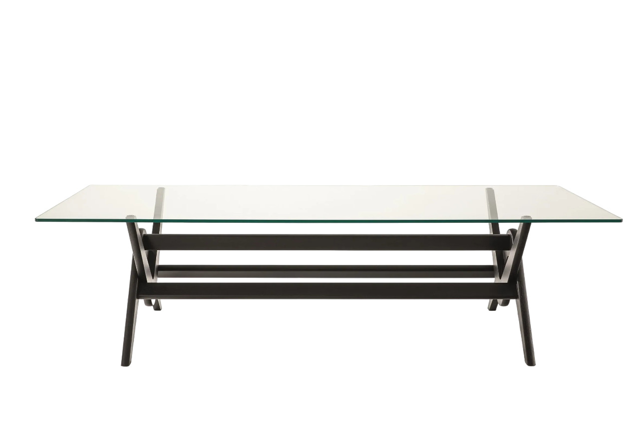 Cassina Capitol Complex Dining Table в интерьере