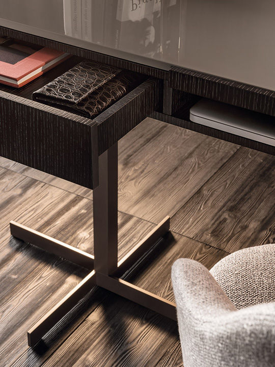 Minotti Close desk в интерьере