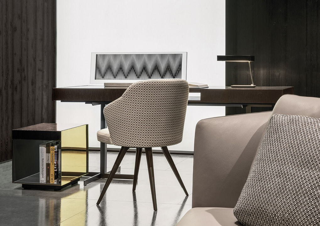 Minotti Close desk в интерьере