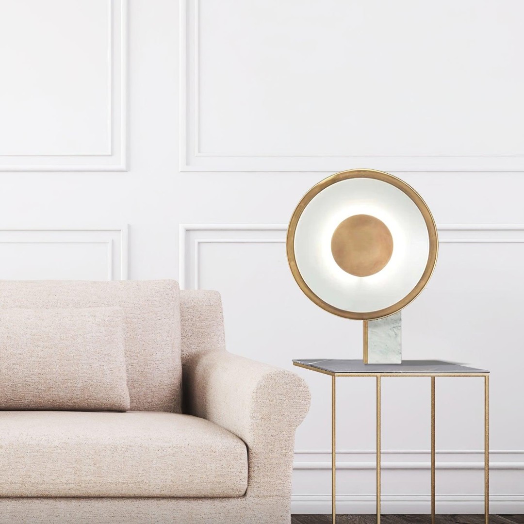 Roche Bobois Featuring Table Lamp в интерьере