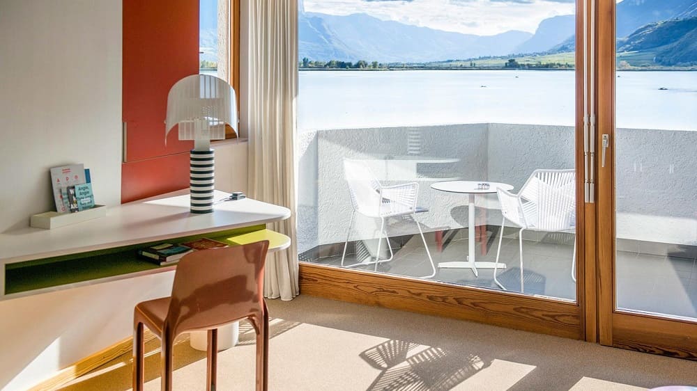 Artemide Shogun Table Lamp в интерьере