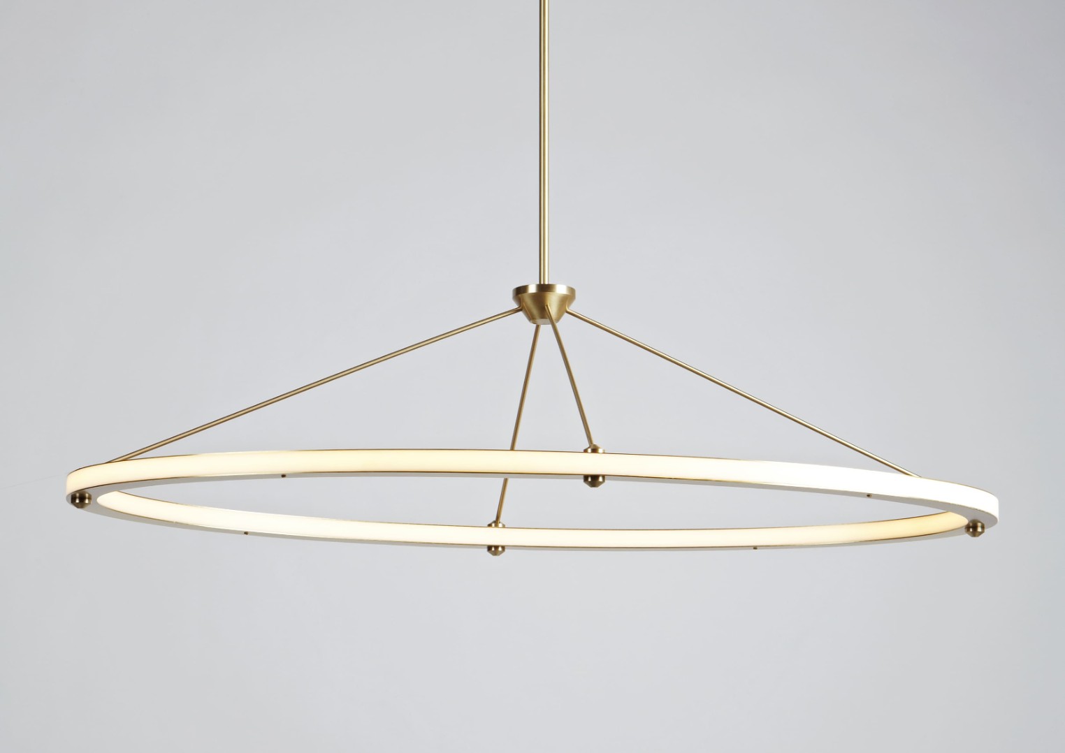 Roll&Hill Halo Pendant Lamp в интерьере