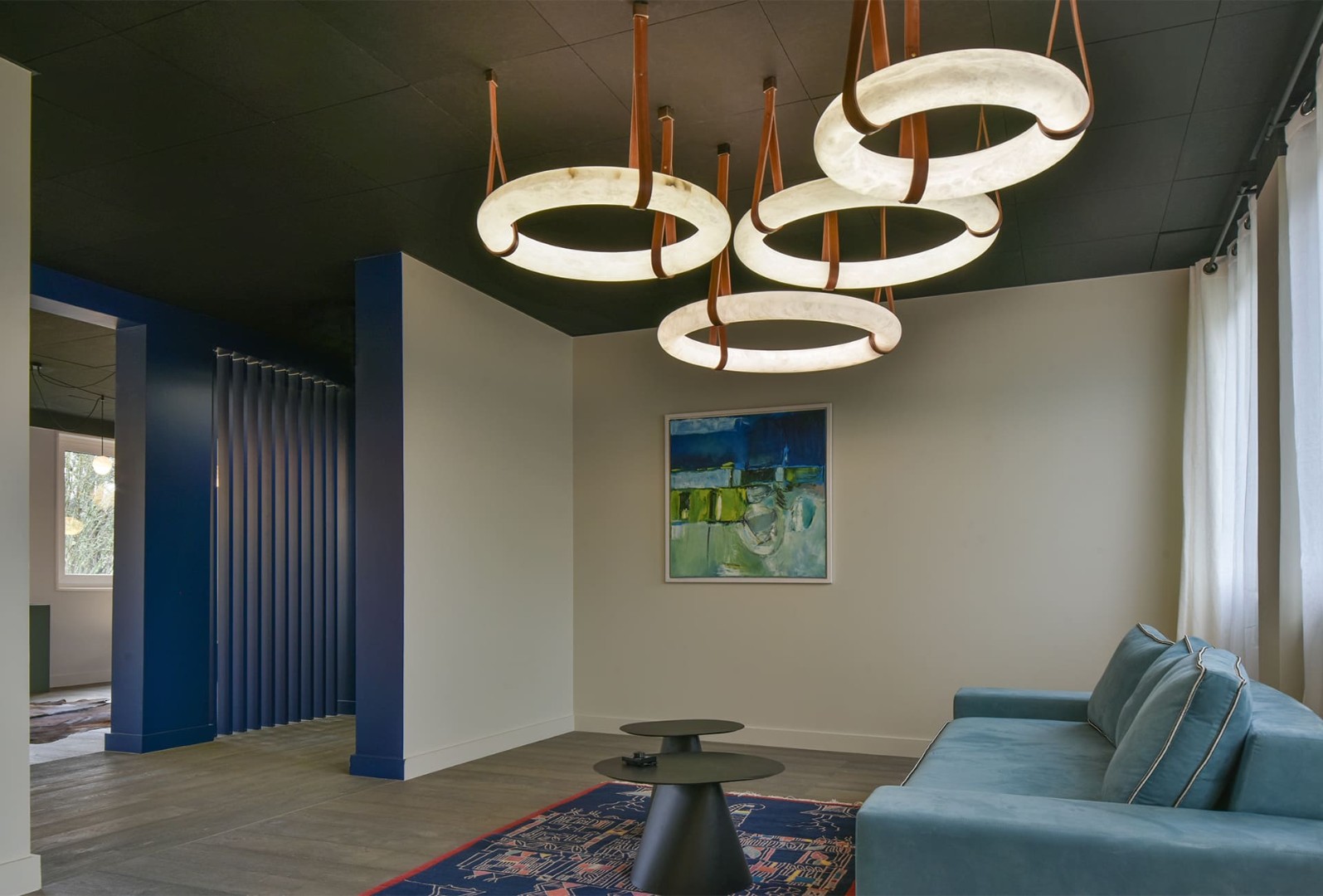 Pendant lamp Atelier Alain Ellouz Oslo L3P в интерьере