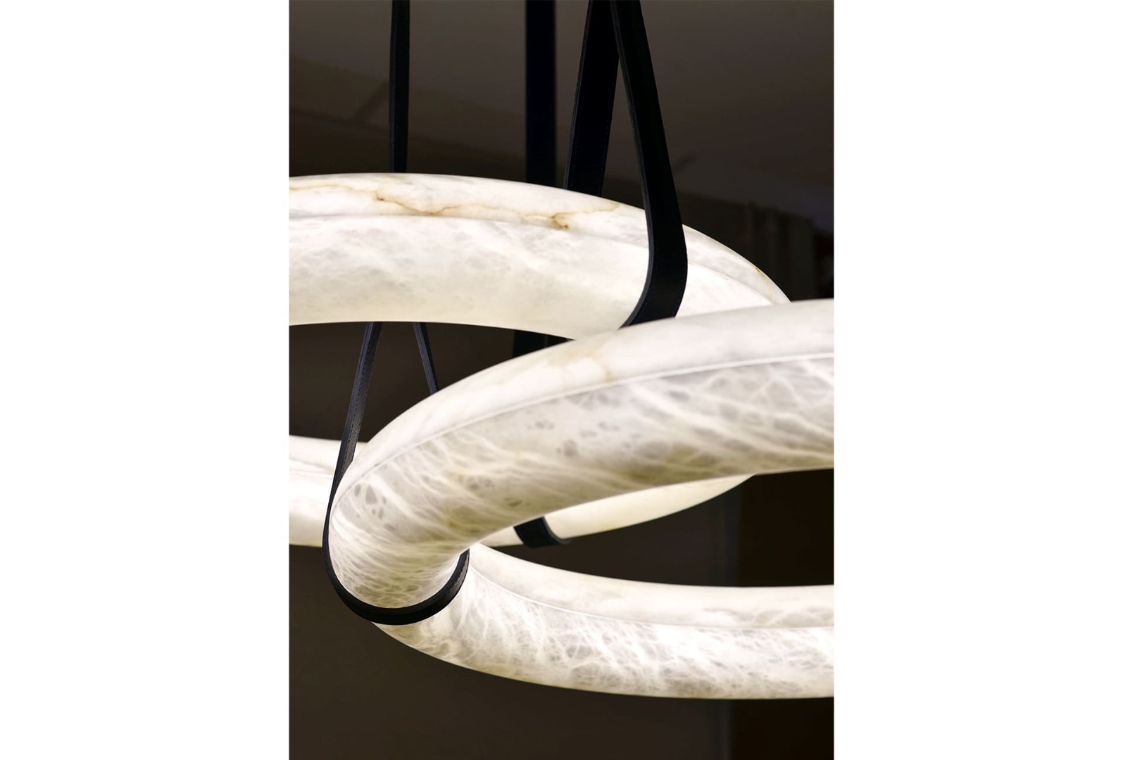 Pendant lamp Atelier Alain Ellouz Oslo L3P в интерьере