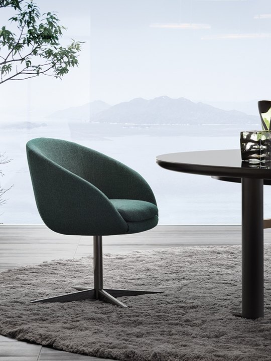 Minotti Russell Kitchen Chair в интерьере