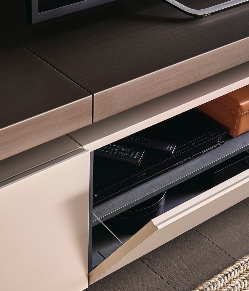 TV set Poliform Quid в интерьере