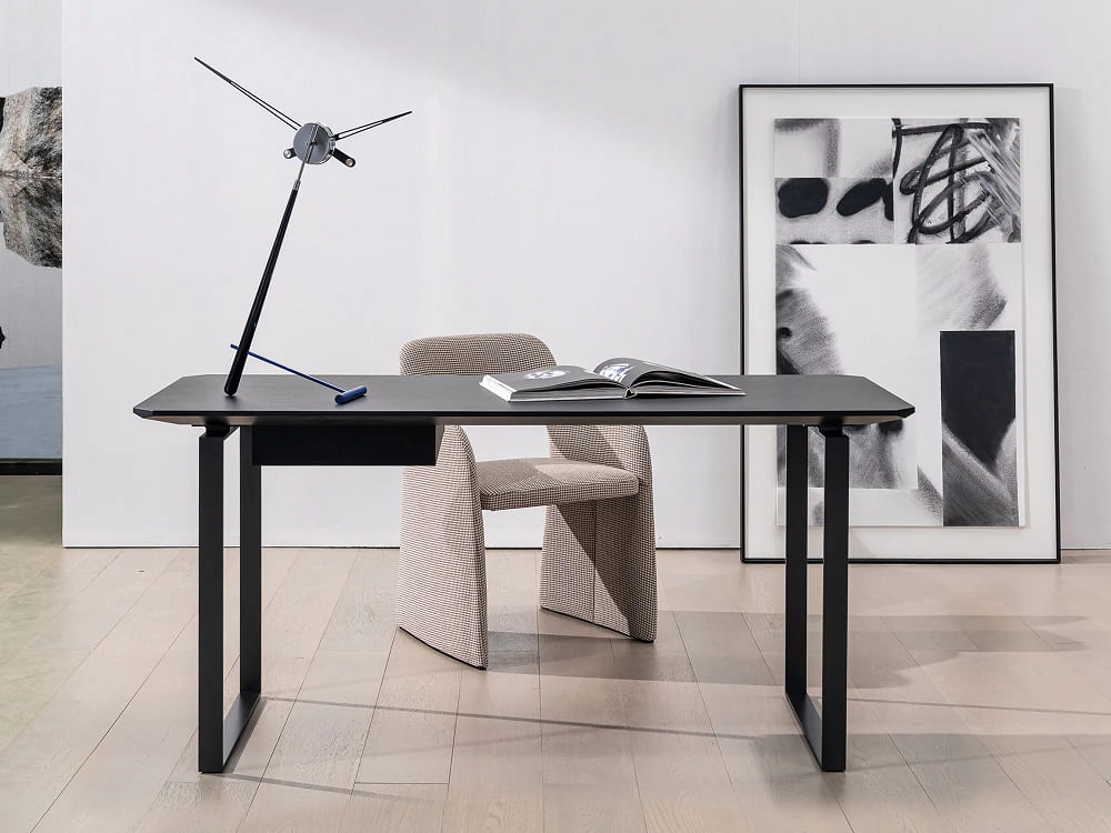 Camerich Verge desk в интерьере