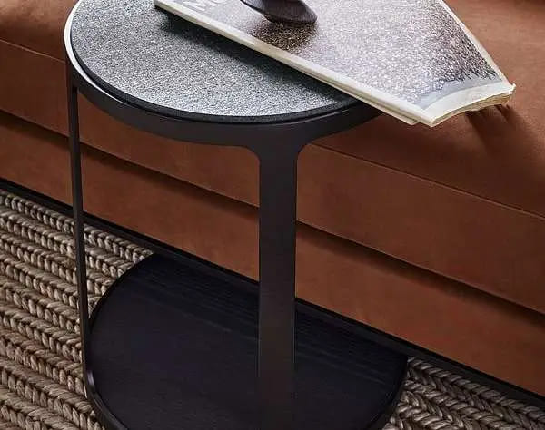 Poliform Creek Corner Table в интерьере
