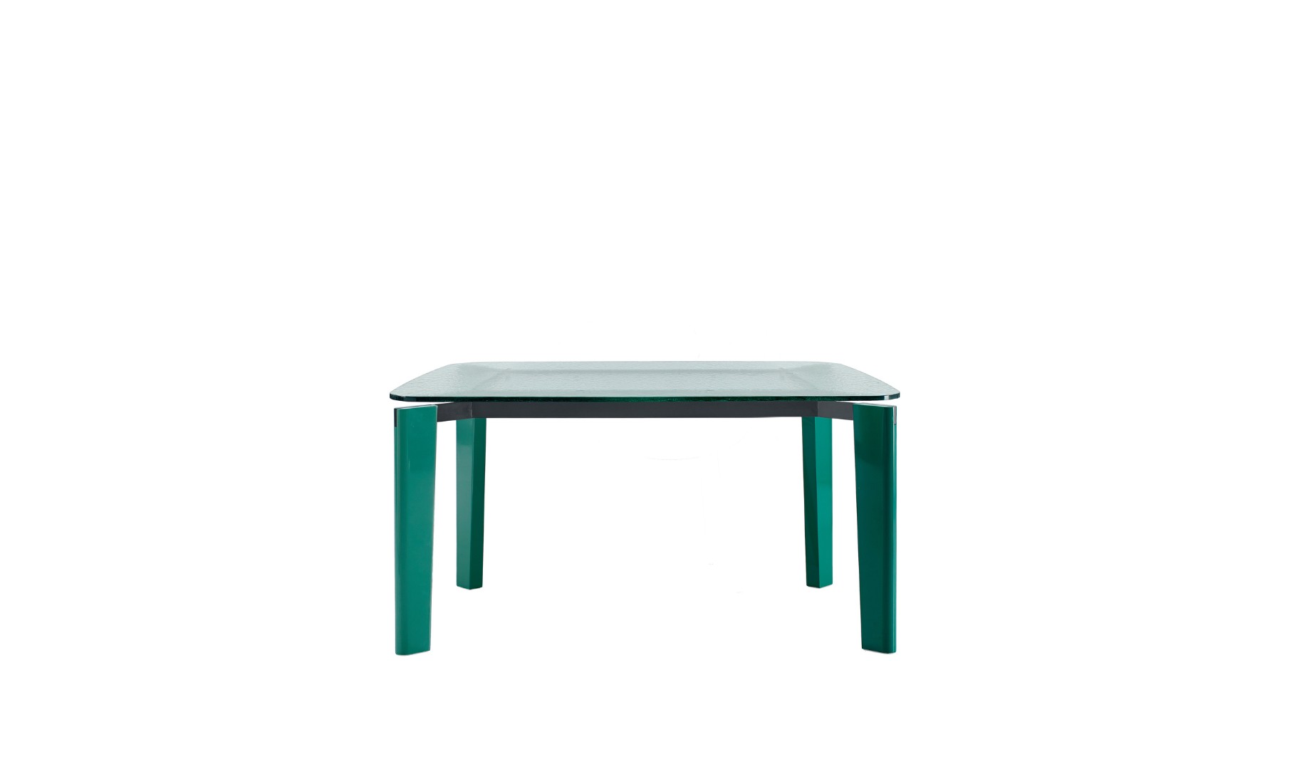 B&B Italia Oskar Dining Table в интерьере