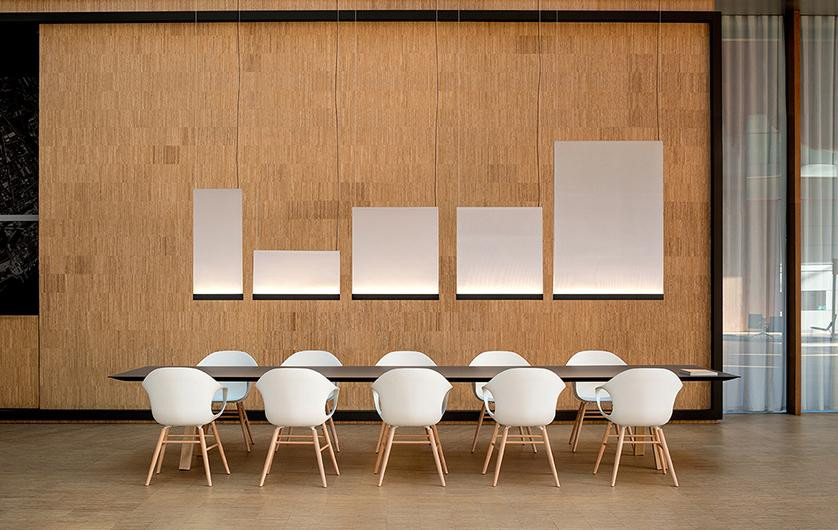 Pendant lamp Vibia Curtain в интерьере