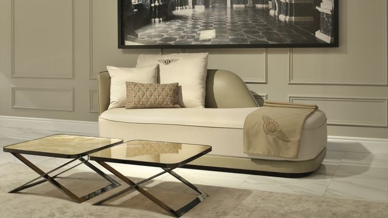 Bentley Richmond Couch в интерьере