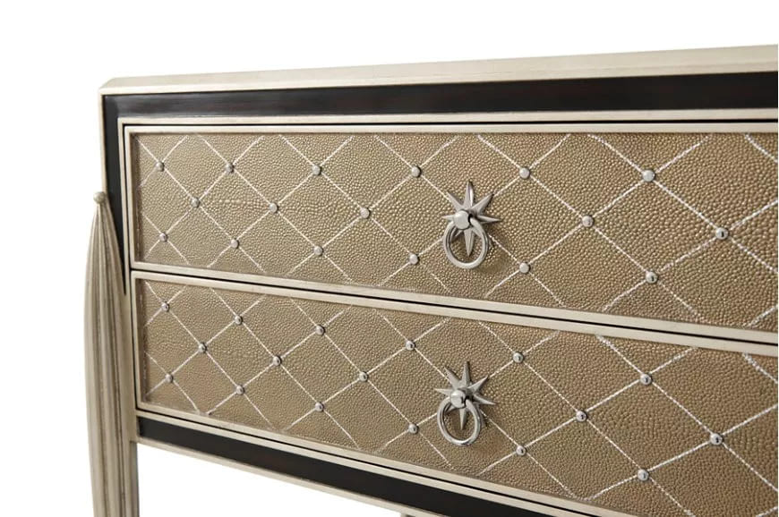 Theodore Alexander Follot bedside table в интерьере