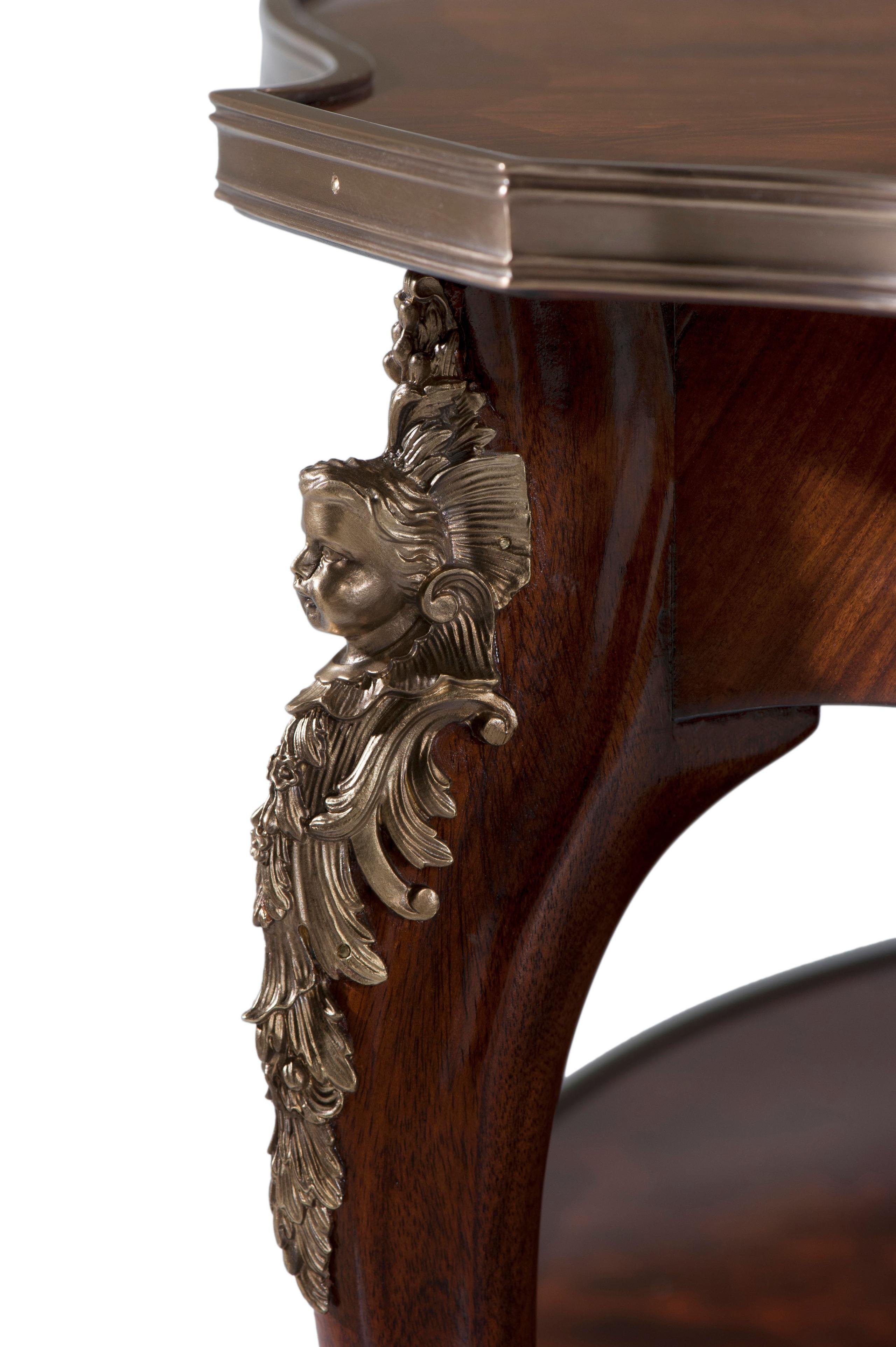 Coffee table Theodore Alexander Caryatid в интерьере