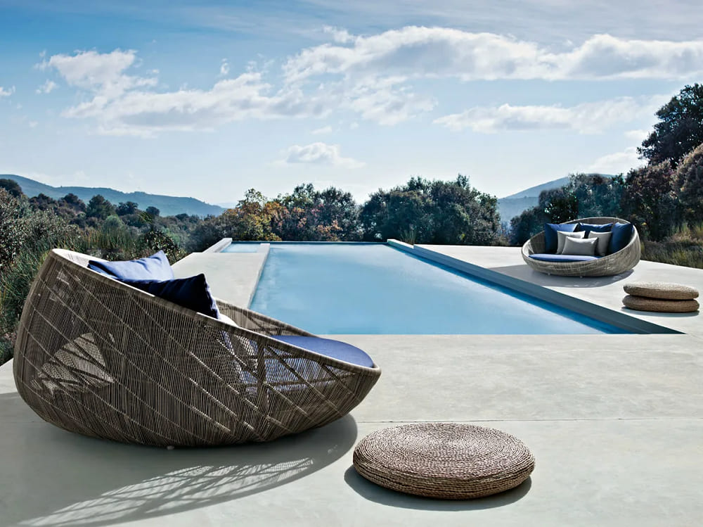 Outdoor sofa B&B Italia Canasta '13 в интерьере