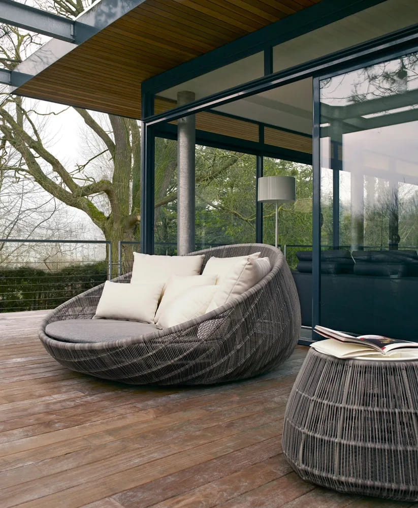 Outdoor sofa B&B Italia Canasta '13 в интерьере