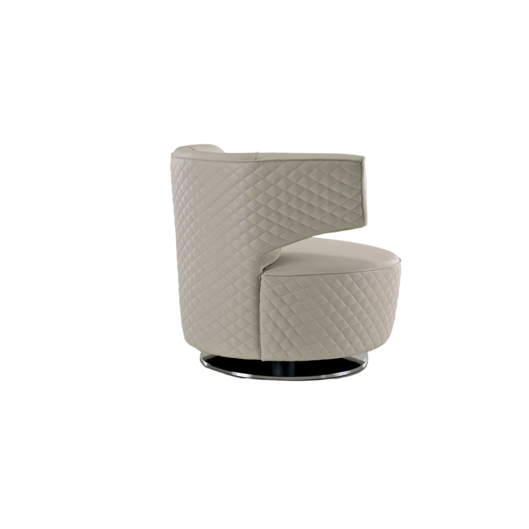 Bentley Bull armchair в интерьере