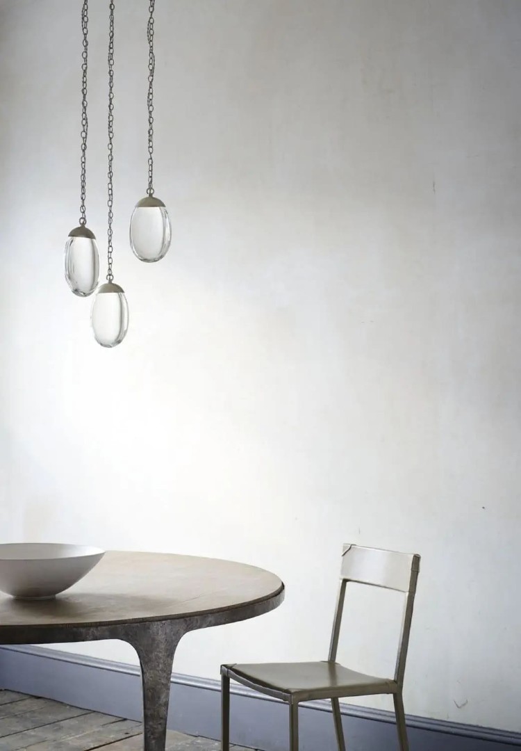 Ochre Celestial Pebble Pendant Light в интерьере